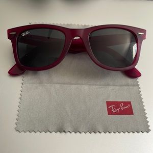 Ray Ban Wayfarer Sun Glasses